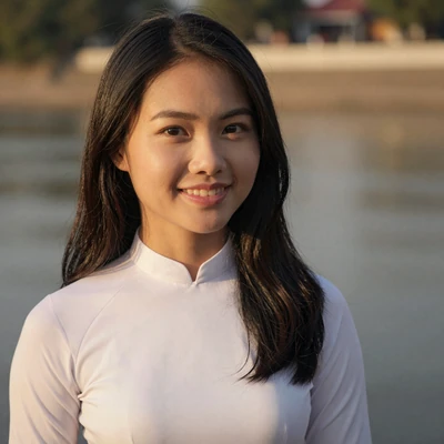 Thanh, 25, Vietnamese woman from Da Nang seeking genuine connection online